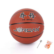 厂家批发儿童橡胶篮球5号幼儿园训练耐磨室内外小学生5号蓝球拍球