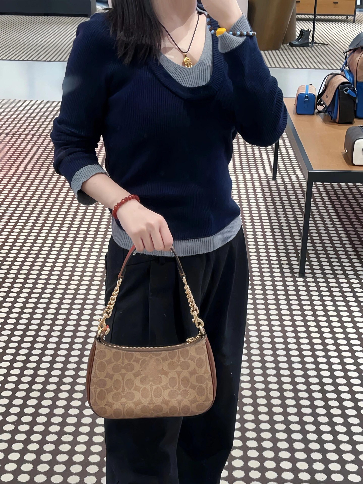 Kou Jia nuevo bolso de axila de luna nueva Teri24 bolso de mahjong de cadena de presbicia retro bolso de hombro de todo fósforo de moda