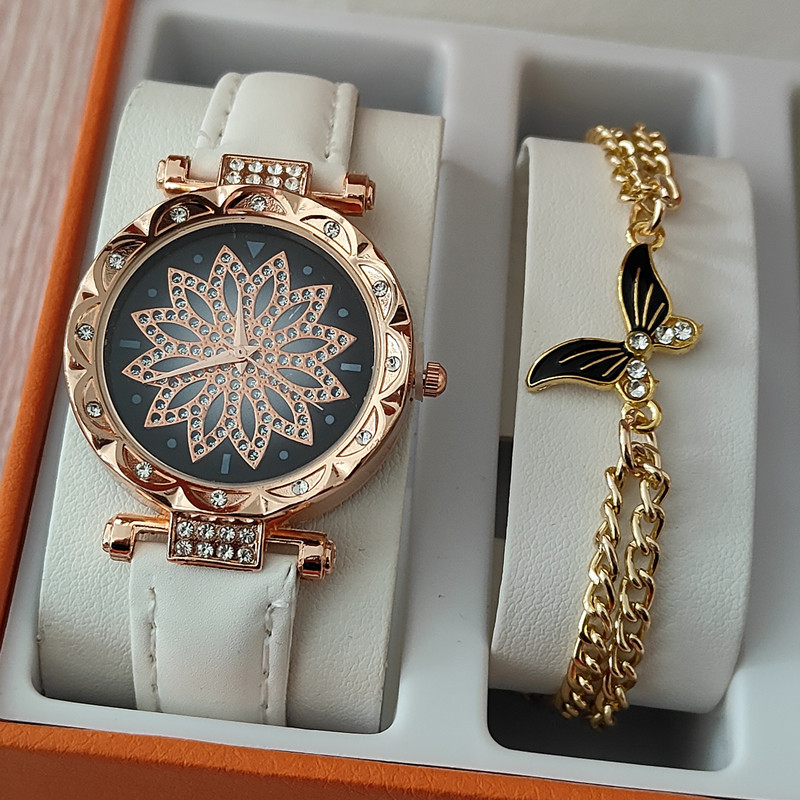 Fashion Bracelet Watch South Korea Velvet Padlock Multi Color Women'S Watch