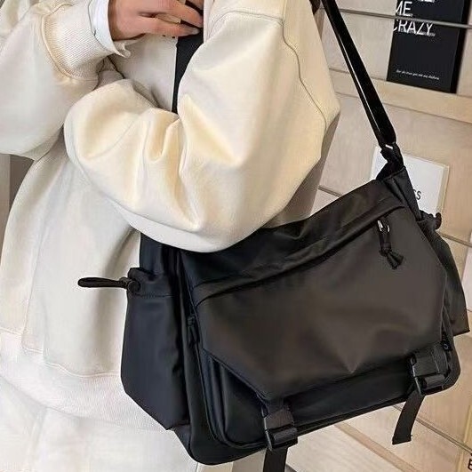 2026 New Model Crossbody Bag Pu Waterproof Material Men's Crossbody Bag Large Capacity