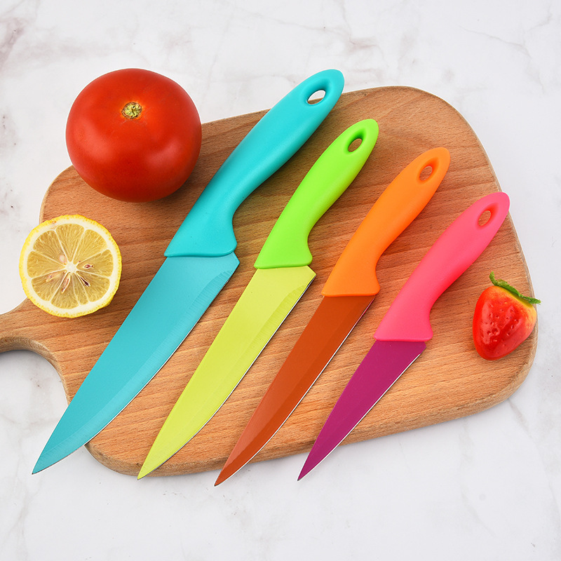 Cuchillo de cocina de mango de plástico cuchillo universal cuchillo de fruta tarjeta de succión cuchillo de cocina de pintura de color cuatro piezas fábrica