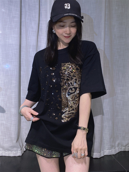 Cotton fashionable trend short sleeve T-shirt with a round collar…