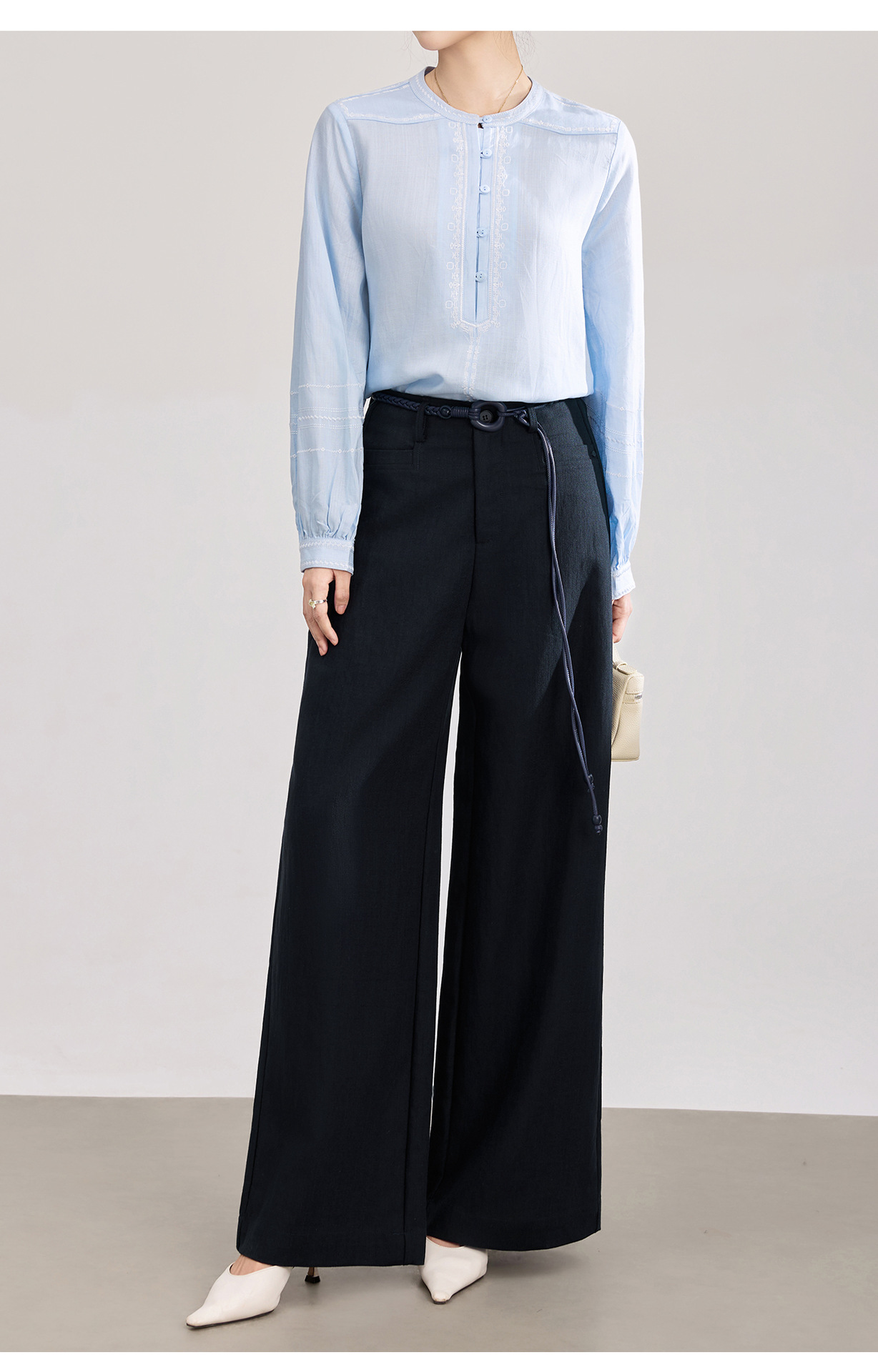 Quần culottes nữ ống rộng chất liệu cotton pha linen mát lạnh — Xanh lông mòng đen chi tiết 20
