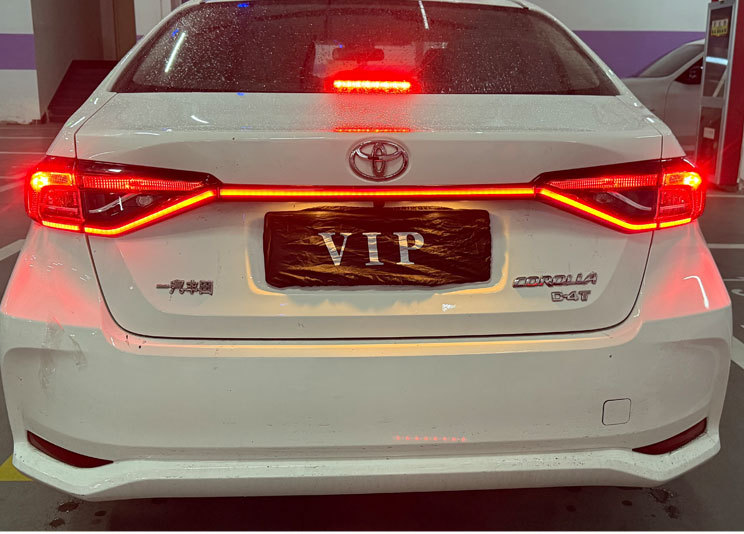 Suitable for 19-24 Toyota Corolla Through-Light Toyota Corolla Modified Led Tail Light Trunk Light