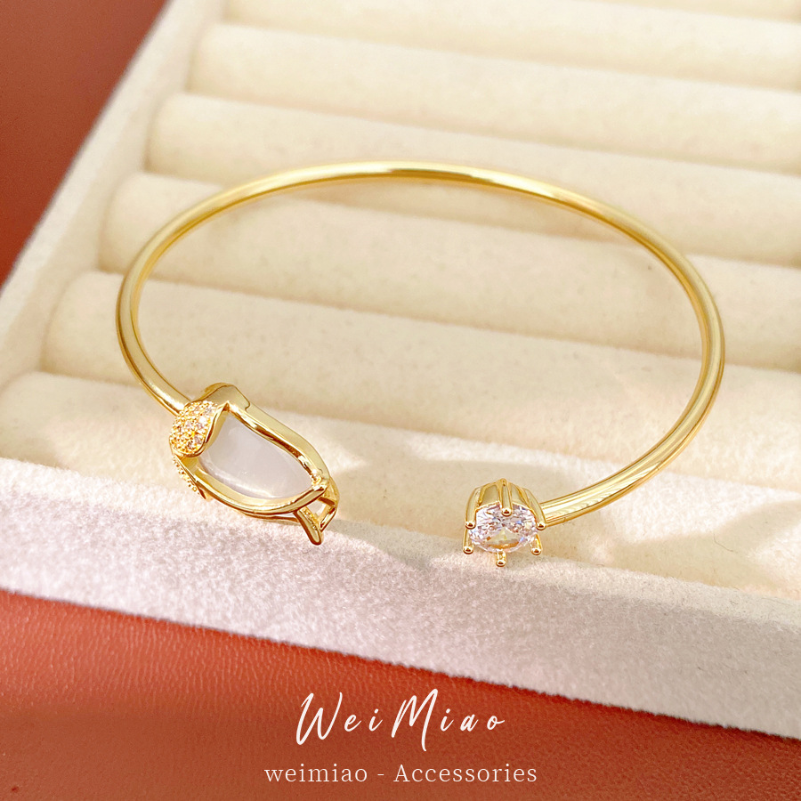 Zircon piedra de ojo de gato tulipana flor abertura pulsera temperamento minimalista pulsera de moda ligera joyas de nicho al por mayor