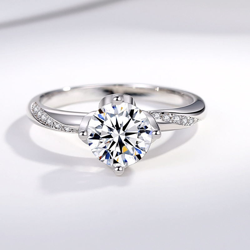 925纯银戒指女 新款韩版时尚栀子花莫桑石钻戒 高碳钻手指环批发