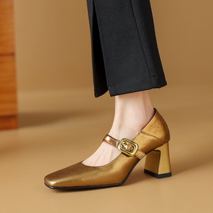 ���|��ɫ�߸�ЬŮ2024���¿�ţƤ���^һ�֎���ЬŮ�ָ�������Ь