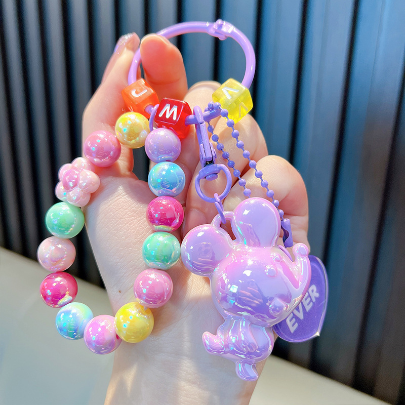 Cuentas de asiento osos colgantes de llaves de bolsos acrílicos exquisitos colgantes de llaves de automóvil colgantes pequeños regalos al por mayor