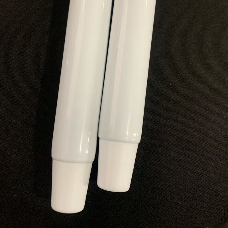 カスタムアルミプラスチック複合軟管、汎用軟膏チューブ、化粧品・歯磨き粉チューブ包装軟管|undefined