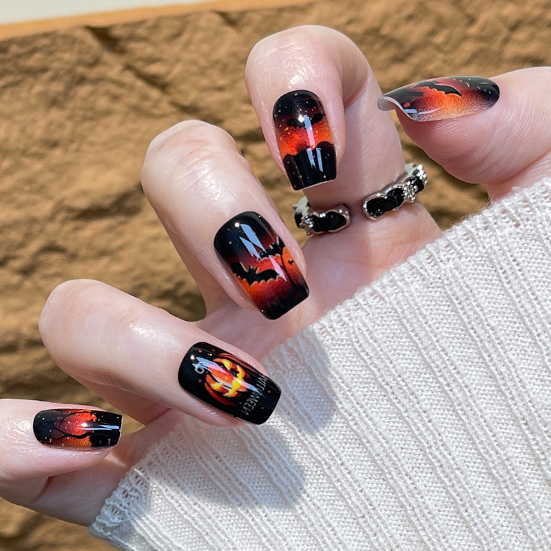 Halloween Short Nail Tips Ghost Pumpkin Lantern Nail Art Gradient Dark Style Atmosphere Nail Stickers