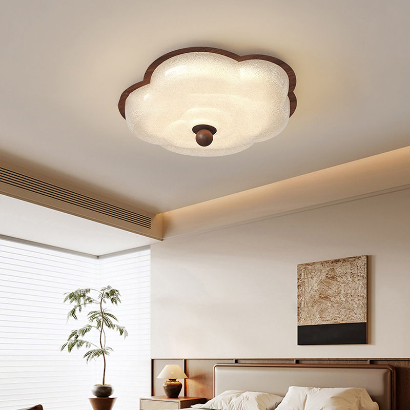 Moderno y simple nuevo estilo de lujo ligero lámpara de techo de dormitorio de arena de cristal protección ocular inteligente lámpara de habitación de dormitorio principal en forma de flor de estilo antiguo