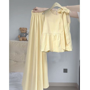 A Complete Set of Summer Outfits for Women 2025 New Korean Style Halterneck Tops and High-Waisted Flesh-Covering Skirts Two-Piece Set