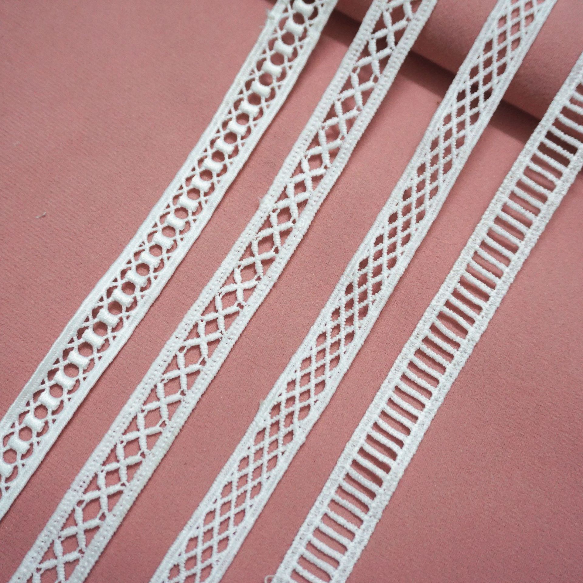 花边水溶花边刺绣花边单边小花边内裤辅料厂家直销现货供应