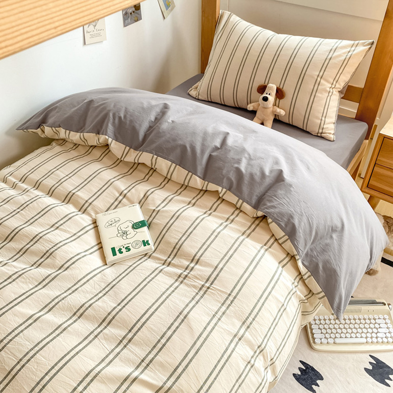 Juego de cama de dormitorio de estudiantes de algodón de tres piezas 2025 nueva funda de edredón de sábana de algodón individual Un juego completo de ropa de cama