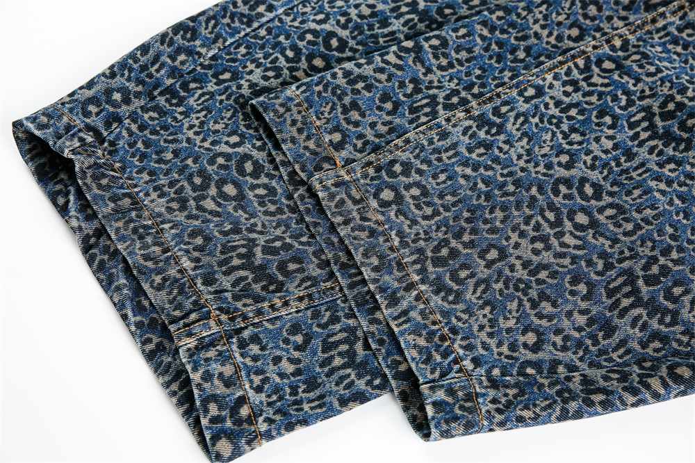 ​​Retro Leopard Print Men's Jeans - High Street Vintage Wide Leg Trousers With Distressed Washed Finish​​_mkmklike.com
