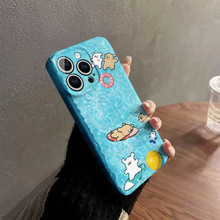 线条狗狗小熊游泳苹果14promax手机壳跨境热销iphone case15菲林