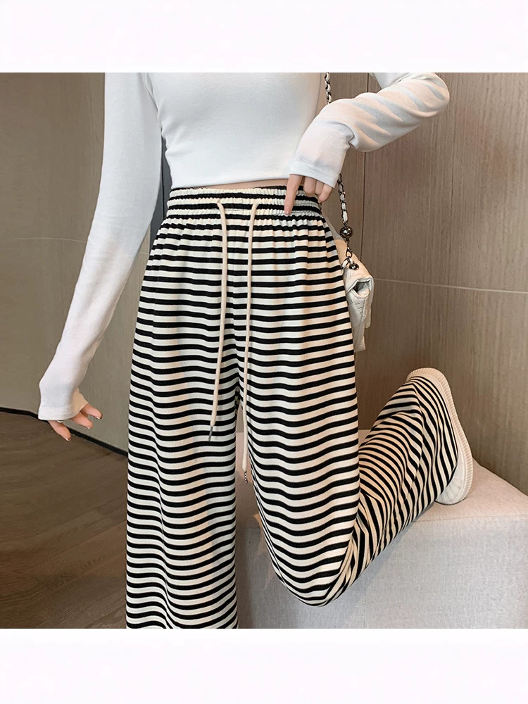 Quần culottes nữ ống rộng cạp cao sọc kẻ dáng suông — Sọc