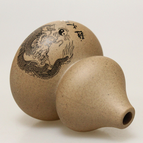 Fire-avoiding dragon earth ceramic jar Qian Gua in the northwest corner of the kitchen solves the fire burning Tianmen Fire-avoiding dragon crafts ornaments