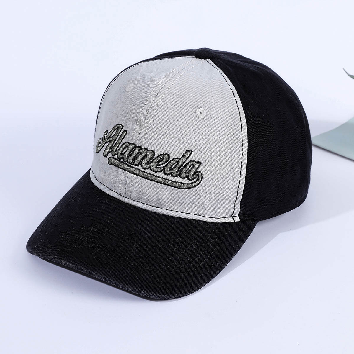 Gorra de béisbol a juego de colores retro para mujer primavera y verano carta superior suave bordado sombrero para el sol estilo coreano cara de aspecto pequeña gorra de pico