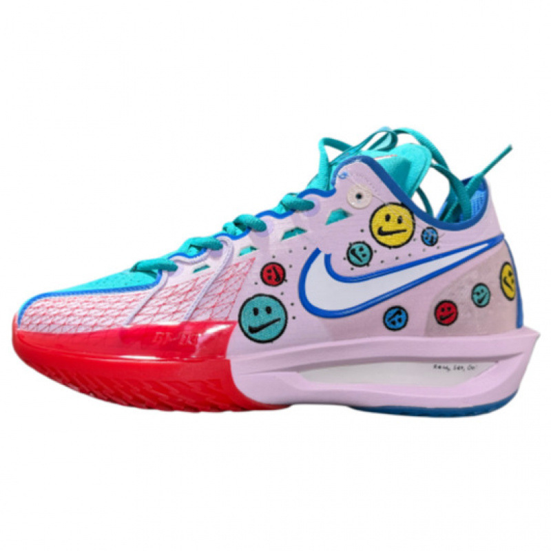 Putian's new GTCUT 3 generation of low-top, odor-resistant basketball shoes with a smiling face design, suitable for both men and women, featuring shock absorption, wear resistance, and air cushioning for outdoor use Putian's new GTCUT 3 generation of low-top, odor-resistant basketball shoes with a smiling face design, suitable for both men and women, featuring shock absorption, wear resistance, and air cushioning for outdoor use
