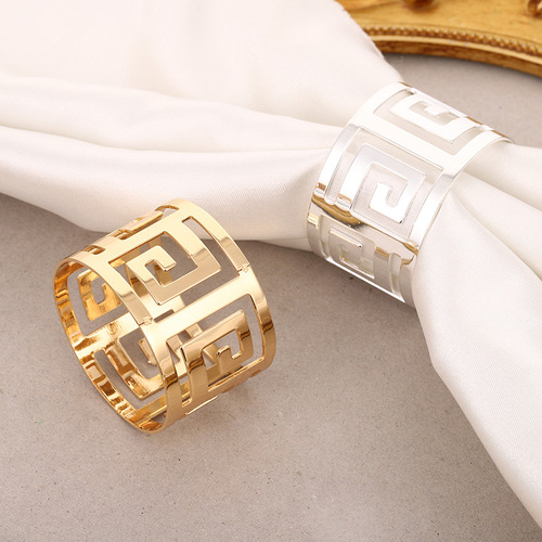 New European-style hotel napkin clips with metal hollow square pattern napkin rings for wedding tablecloth rings napkin rings