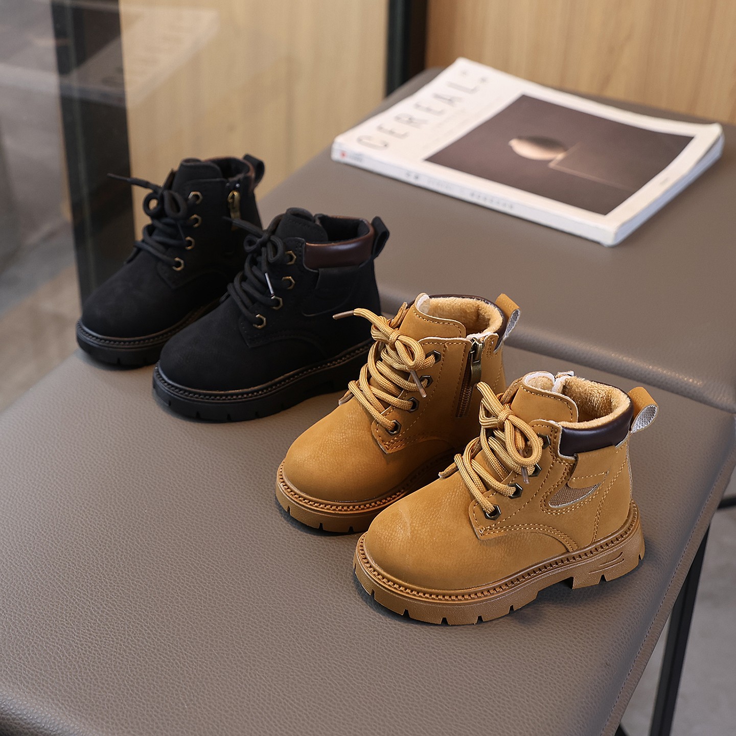 2026 Autumn and Winter Fashion Children's Martin Boots for Girls, Boys' Cotton Boots, Fleece-Lined Little Yellow Boots, Warm Cotton Shoes
