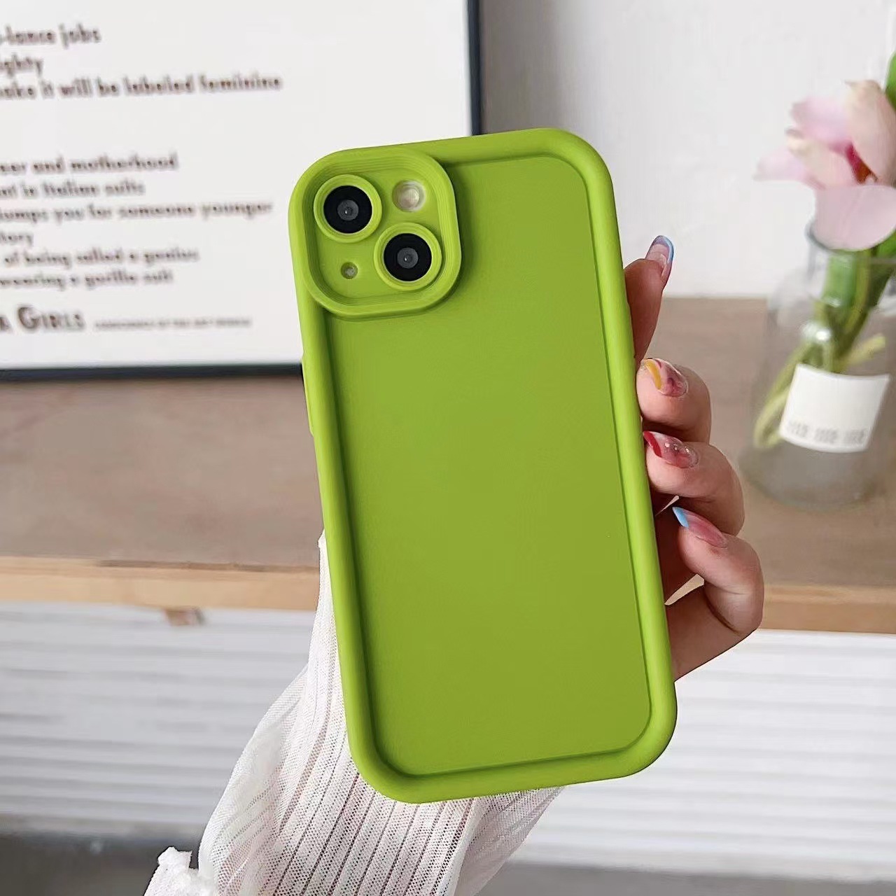 Sencillo esmeril para la carcasa del teléfono móvil 16promax Apple 15 días paso del ojo 14pro/13 Europa y América 12 agujeros finos