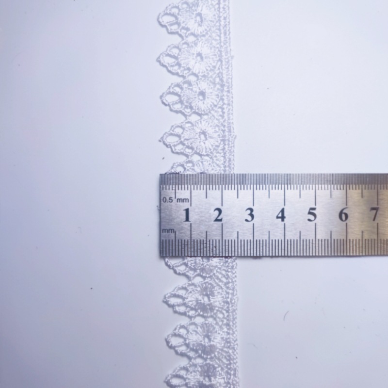 2,5 cm * blanco * flor de seis agujeros