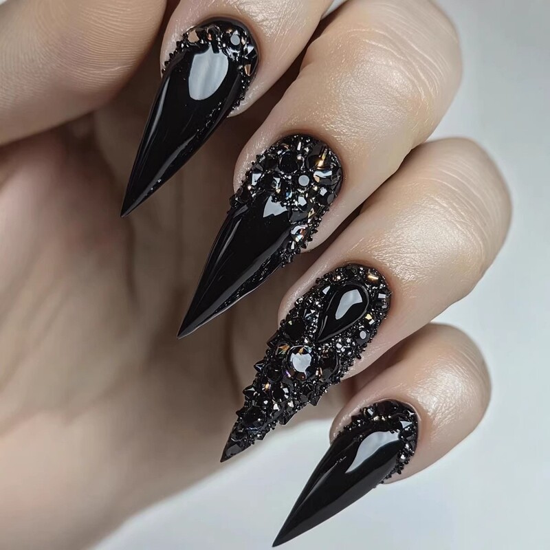 Dark Luxury Full Diamond Nail Extensions European and American Style Long Fake Nail Stickers Gothic Style Nail Stickers Wholesale