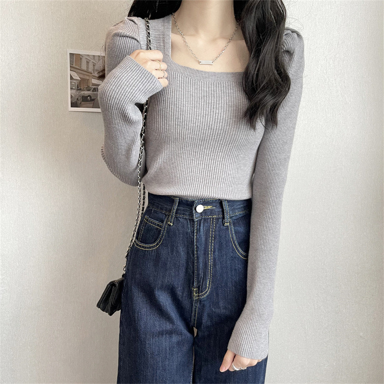 【中国直邮】茵如澜 方领秋冬新款针织锁骨低领泡泡袖打底衫  白色