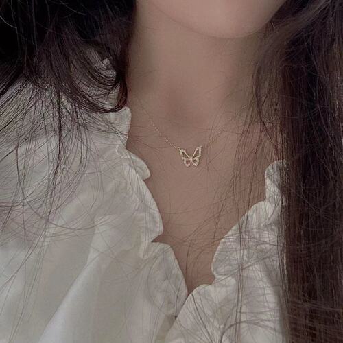 Bow necklace, female niche clavicle chain, new internet celebrity ins trendy necklace, cold temperament Korean style necklace