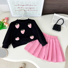 2025春秋季新款女童套装长袖草莓绣花套头上衣百褶裙韩两件套外贸