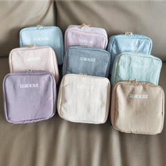 化妝包洗漱包女便攜2024新款大容量簡約旅行隨身手提小號收納袋