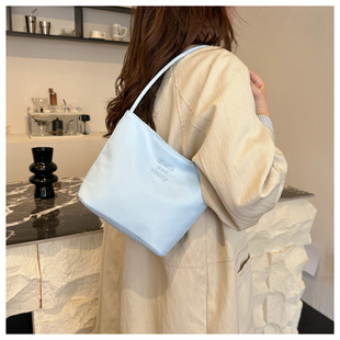 �����Y���ֶY�F���ͶY�ϰ������հ��ֶY���r�д̽������μ��