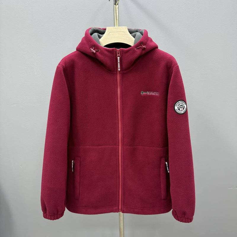 ノルウェーの戸外綿服は帽子のコートとベルベットが厚くて防寒して、綿服をつかむ男女の綿服は大きいサイズがある|undefined