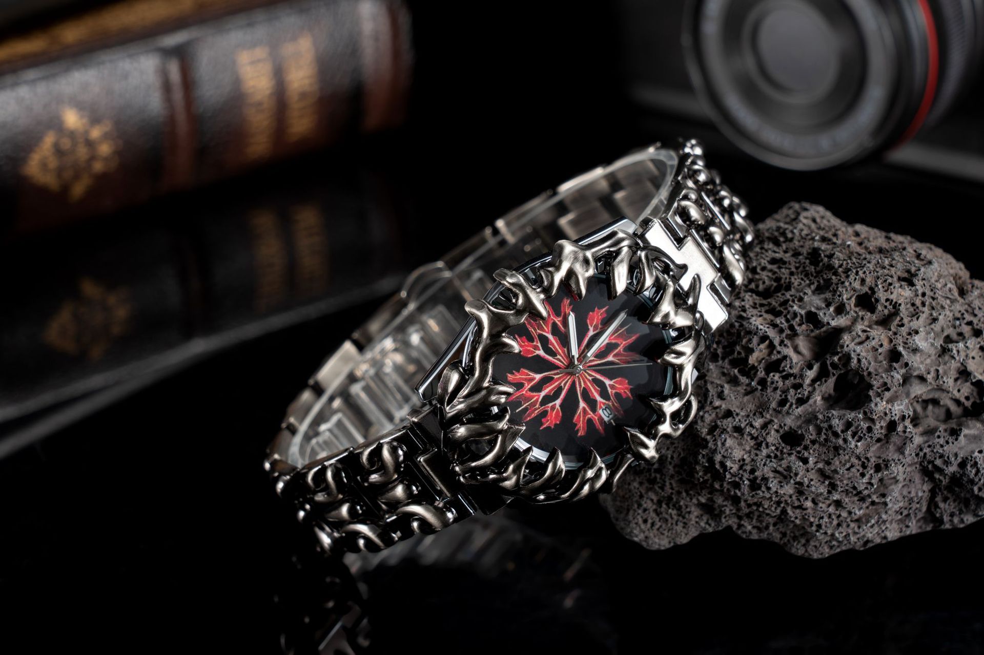 Mens Mechanical Watch Millennium Claw Alabaster Retro Y2k Style_voghion.com