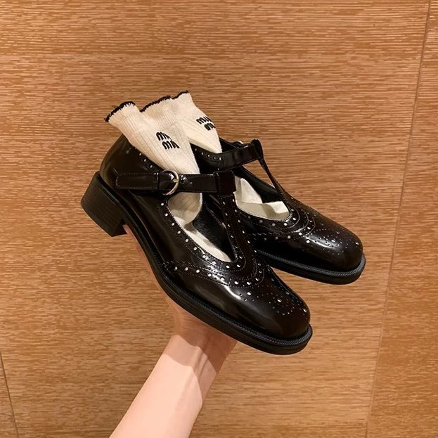 Женские туфли типа Мэри Джейн Brogue (Grape Mom) с T-образной пряжкой британский стиль, кожа, размеры 34–40