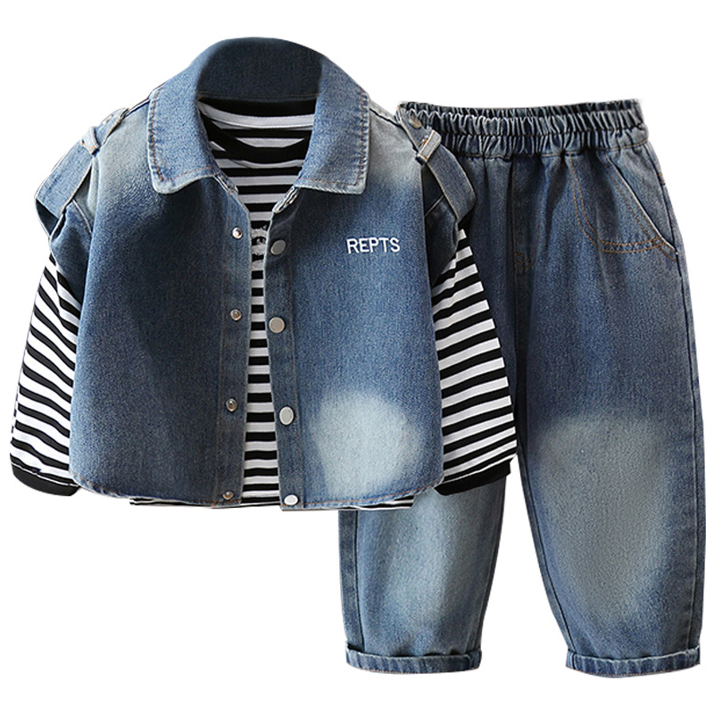7608 Traje de primavera para niños Chaleco de mezclilla de estilo coreano de primavera y otoño Camiseta de celebridades de Internet de tres piezas