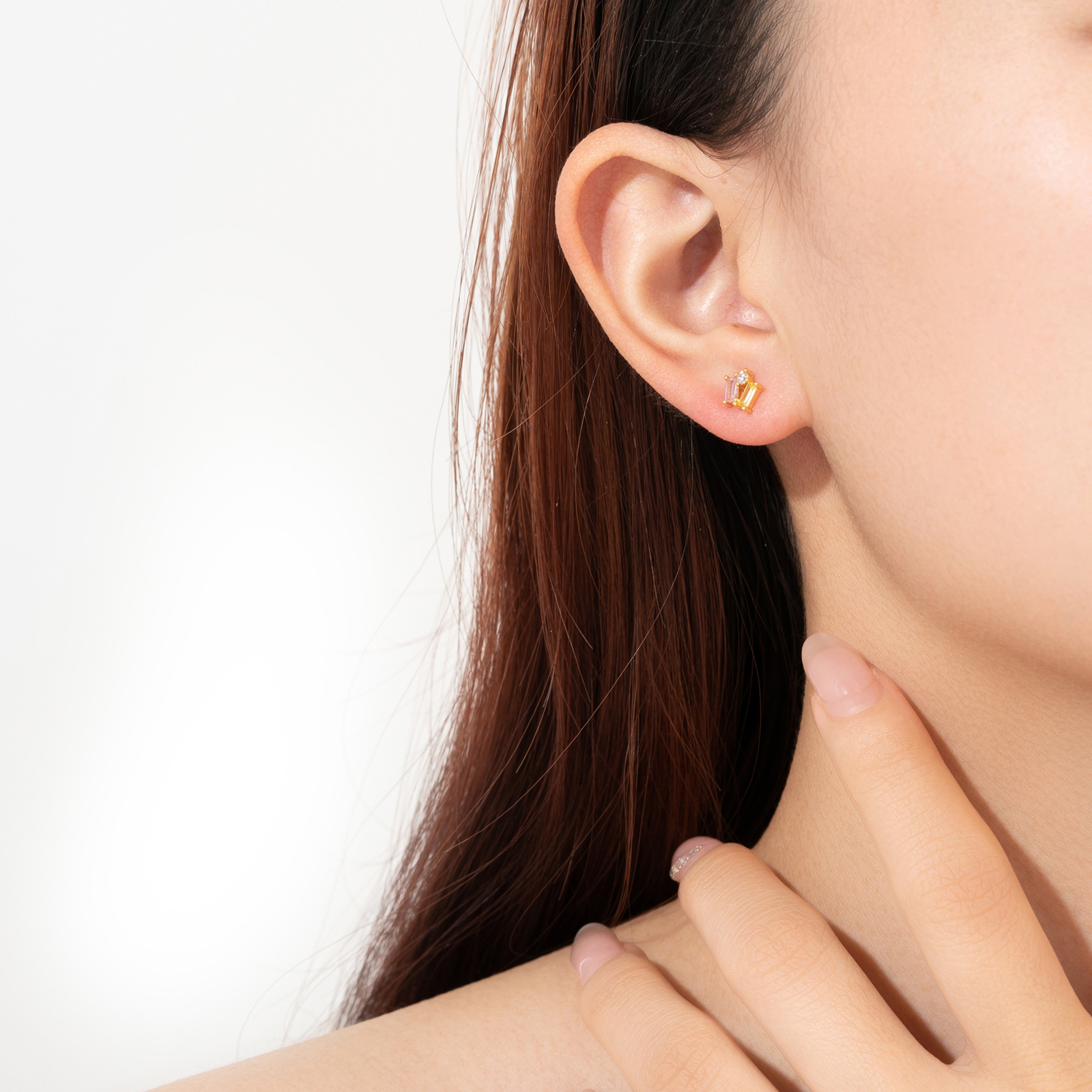 4g Weight 0.05µm-0.08µm Gold Plating Thickness 1 Pair 18K Gold Plated 925 Sterling Silver Zircon Rectangle Ear Studs
