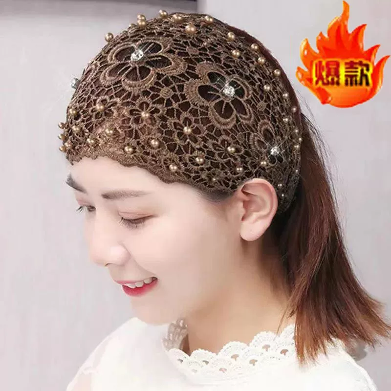 Среднего и пожилого возраста, покрывающий белые волосы, головной убор, головной убор, покрытый двумя волосами, белый артефакт