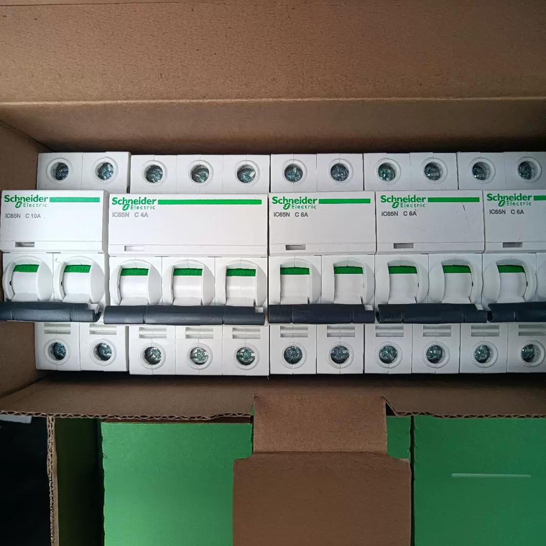 Новый оригинальный маленький автоматический выключатель серии A9 IC65N 2P C4A