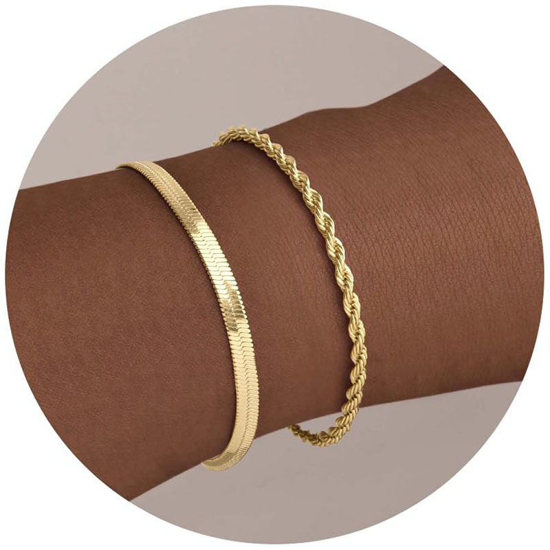 Minimalist & Stackable Layered Bracelets, Lightweight And Comfortable. Hypoallergenic, Kind To Sensitive Skin. A Subtle Way To Elevate Your Daily Look_voghion.com