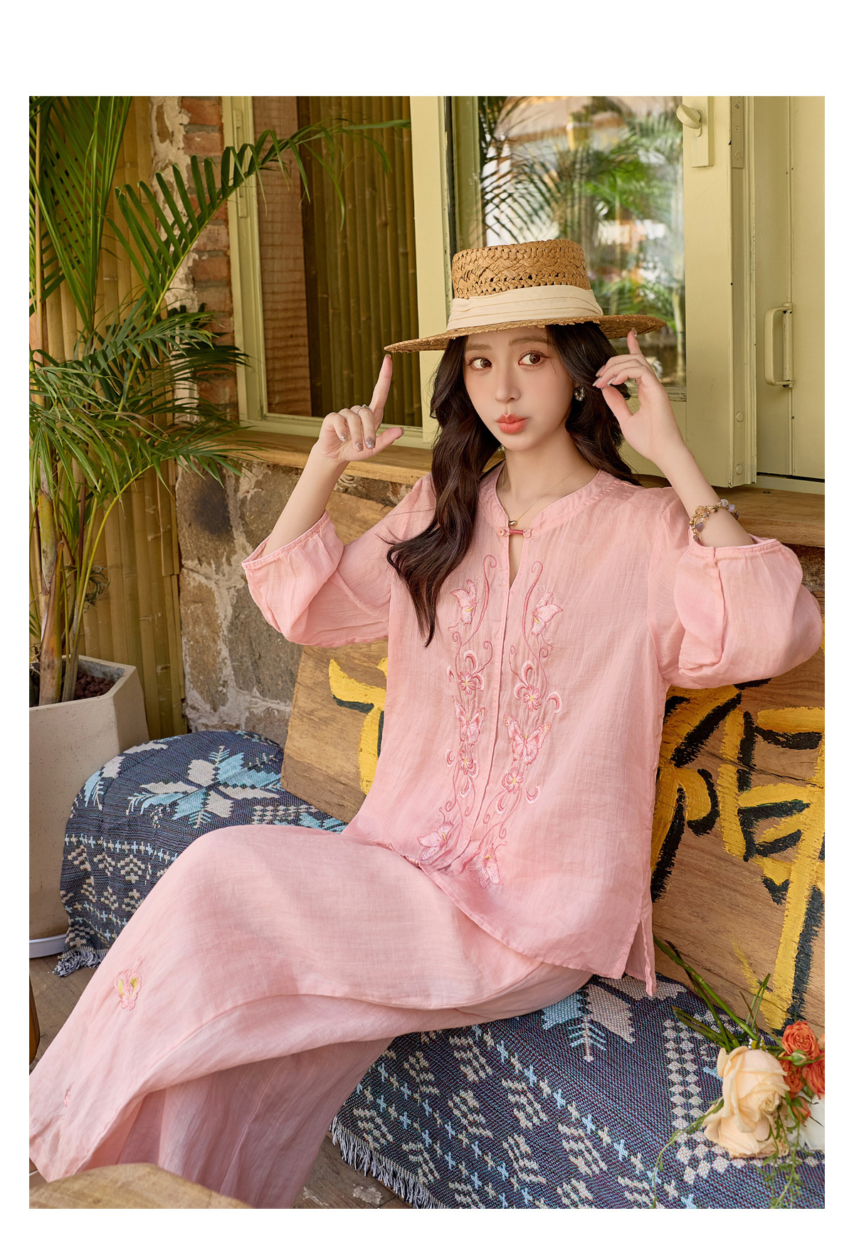 Bộ quần áo hai mảnh nữ chất liệu ramie thêu hoa, áo sơ mi phối quần ống rộng — Màu hồng, màu trắng chi tiết 16