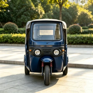 Fuel-powered passenger tricycle for export to Africa, durable and wear-resistant with large space, popular fuel-efficient vehicle for cross-border trade