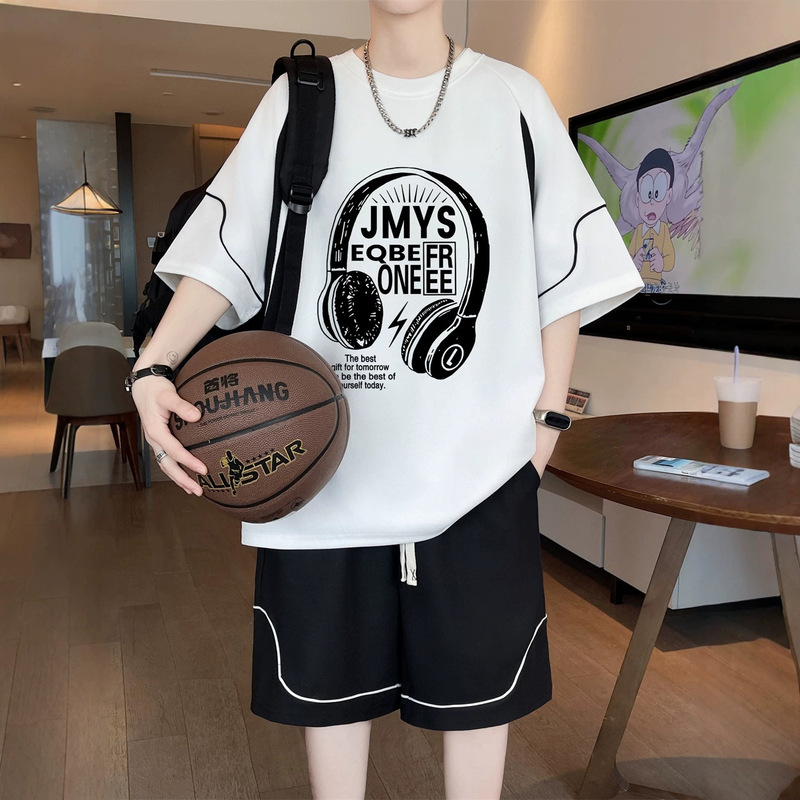 Ice Silk Short-Sleeved T-Shirt for Boys, Quick-Drying Basketball Clothes for Middle and High School Students, Handsome Youth Sports Suits for Older Children