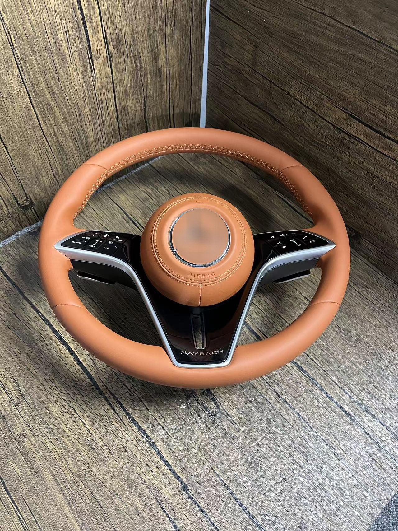 Suitable for Mercedes E-Class S-Class S400 S450 original factory walnut wood Mercedes steering wheel, modified to the new Maybach steering wheel