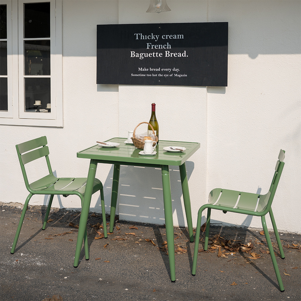 Outdoor Iron Dining Table and Chair Set Open-Air Balcony Hotel Garden Villa Courtyard Outdoor Restaurant Table and Chair Combination