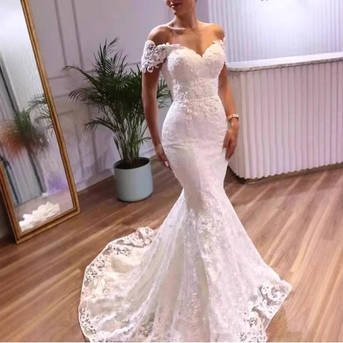 2025 new one-shoulder backless lace bride wedding European and…