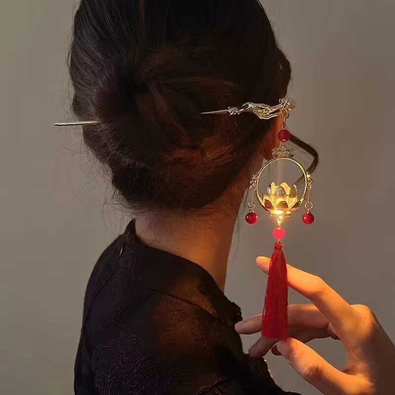 Chinoiserie Retro Geometric Alloy Tassel Hairpin display picture 3