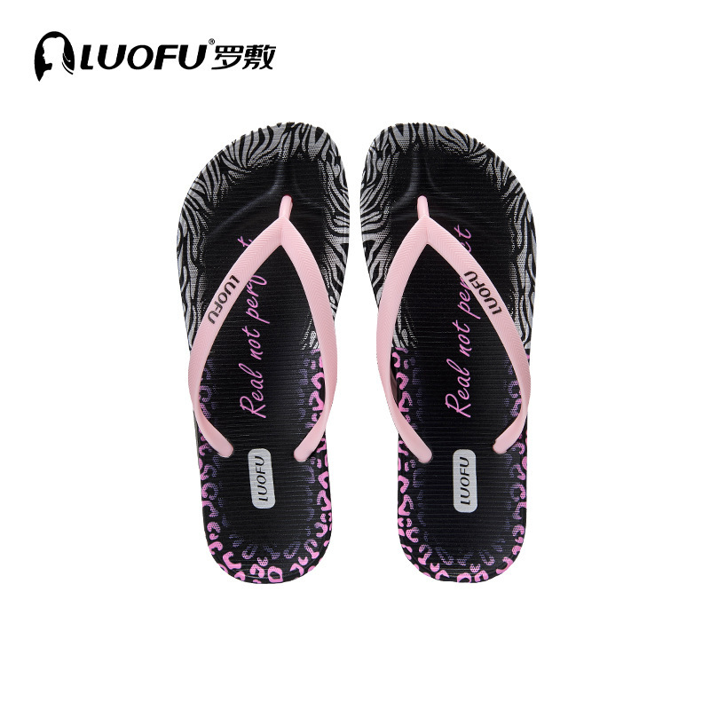 Zapatillas de verano Luofu para mujer 2025 ropa exterior antideslizante moda casual playa chanclas de fondo suave ligero al por mayor